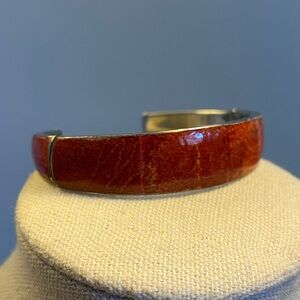 Vintage Coral Cull Bracelet